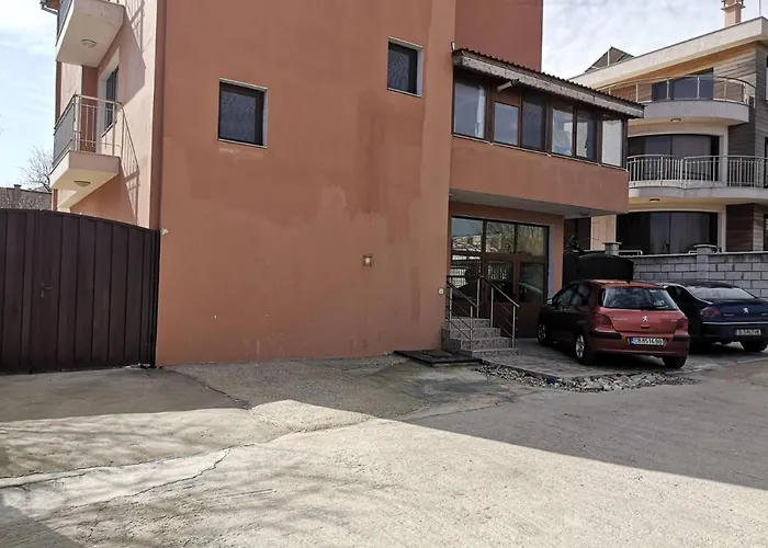 Alfa With Parking 3*